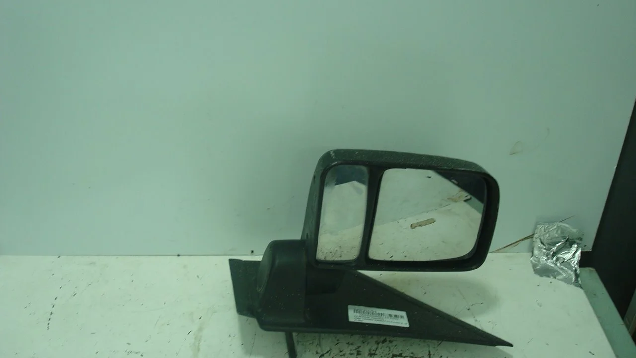 Foto de RETROVISOR IZQUIERDO FORD TOURNEO CONNECT (TC7) 1.8 TDCi CAT (75 CV / 55 KW) referencia 011022