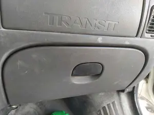 Foto de GUANTERA FORD TRANSIT COMBI (FY) 2.0 TD CAT (75 CV / 55 KW)