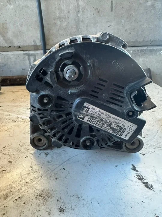Foto de ALTERNADOR RENAULT KANGOO I (F/KC0) referencia 8200537415