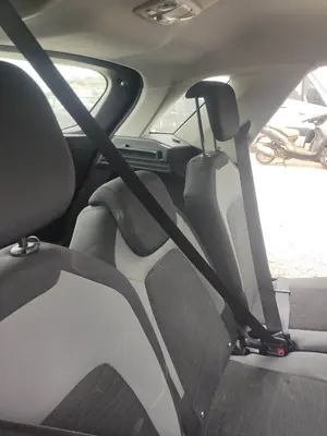 Foto de CINTURON SEGURIDAD TRASERO CENTRAL CITROEN C4 PICASSO/SPACETOURER 1.6 HDi FAP (92 CV / 68 KW)