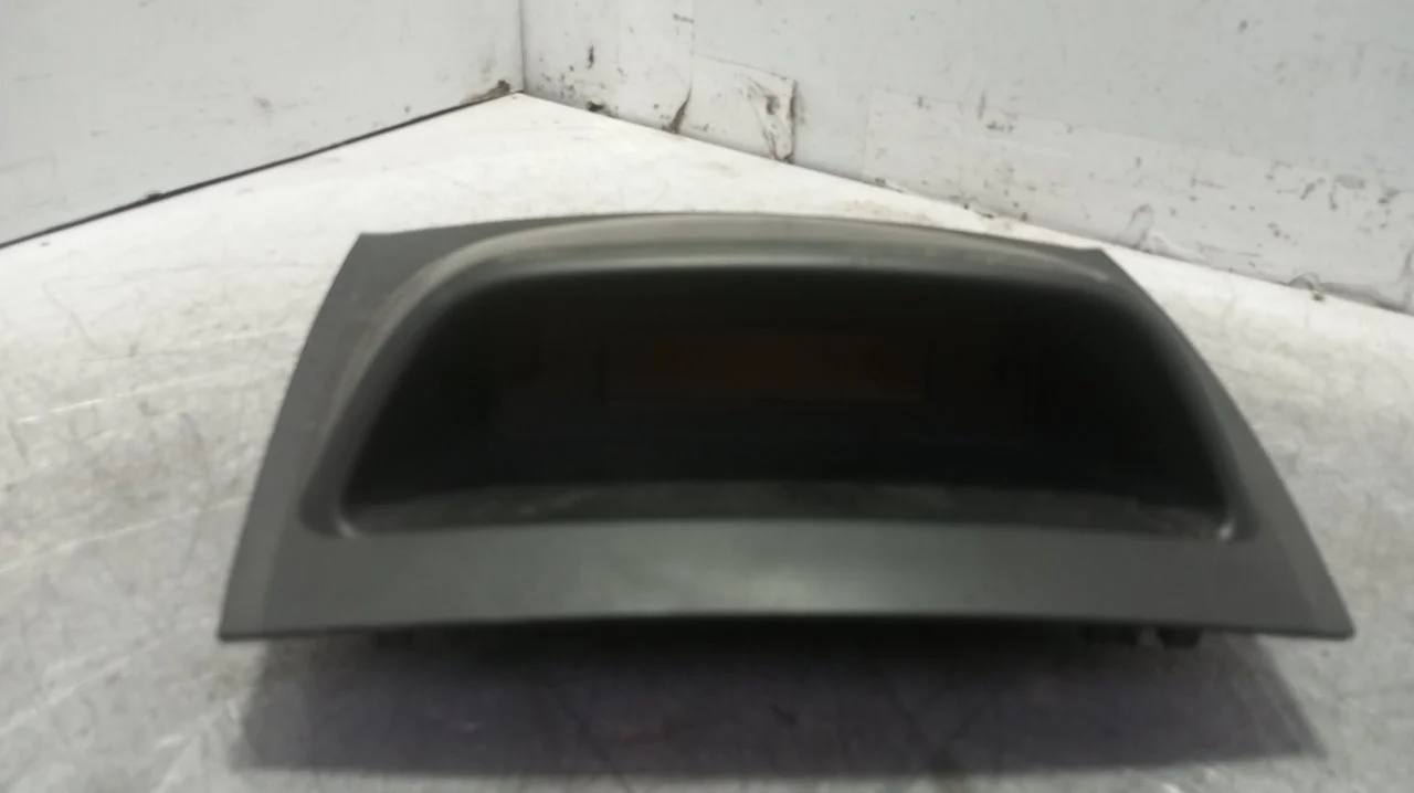 Foto de PANTALLA MULTIFUNCION RENAULT MEGANE II CLASSIC BERLINA 1.6 16V (112 CV / 82 KW) referencia 8200290542C