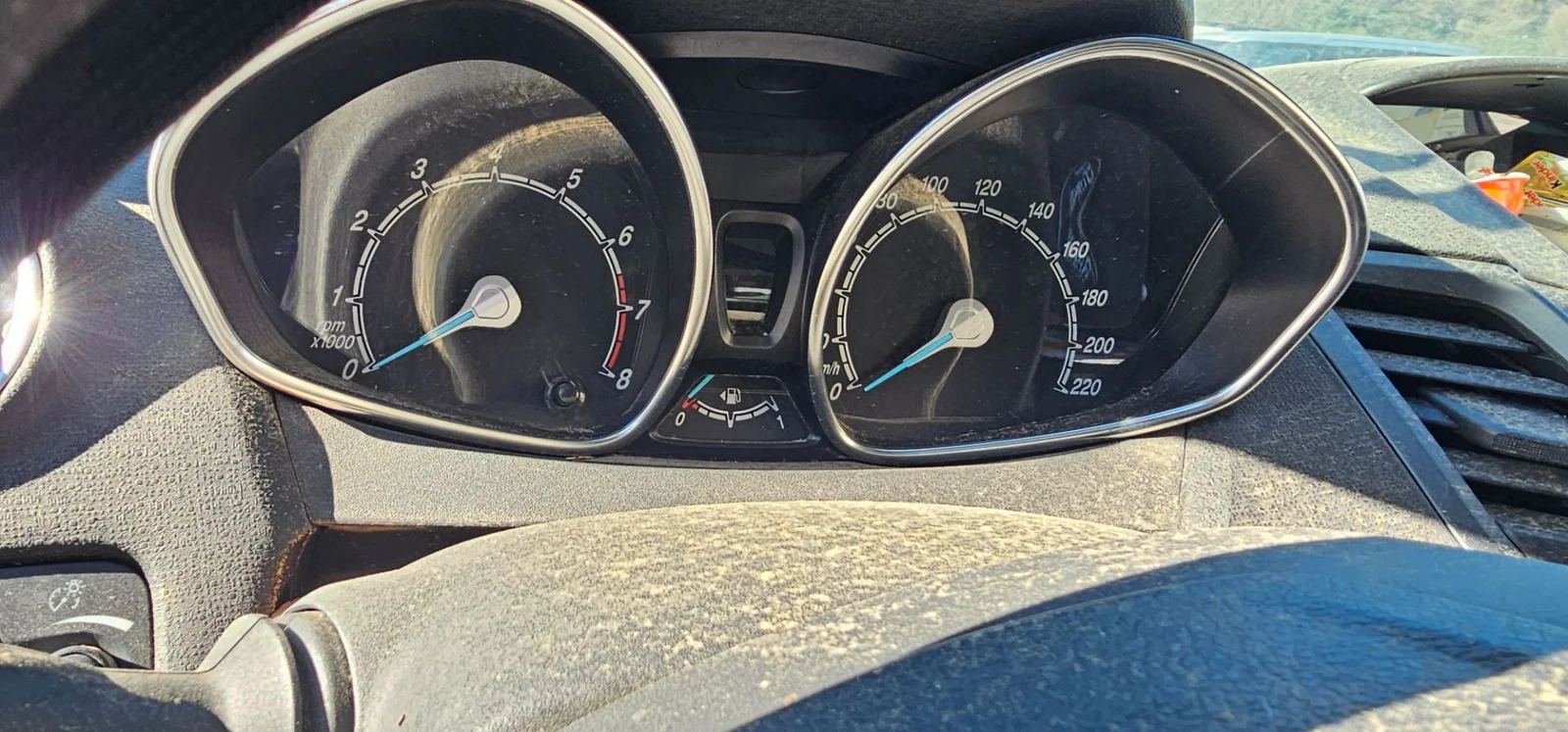 Foto de CUADRO INSTRUMENTOS FORD FIESTA (CNN) 1.25 16V CAT (82 CV / 60 KW)