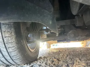 Foto de PINZA DE FRENO DELANTERA DERECHA OPEL CORSA D 1.3 16V CDTI (75 CV / 55 KW) referencia 93189802 foto 2