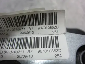 Foto de AIRBAG DELANTERO IZQUIERDO PEUGEOT 206 + 1.1 (60 CV / 44 KW) referencia 96701085 foto 4