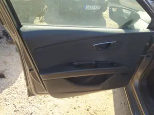 Foto de MANDO RETROVISOR SEAT LEON ST 5F8 1.6 TDI (105 CV / 77 KW)