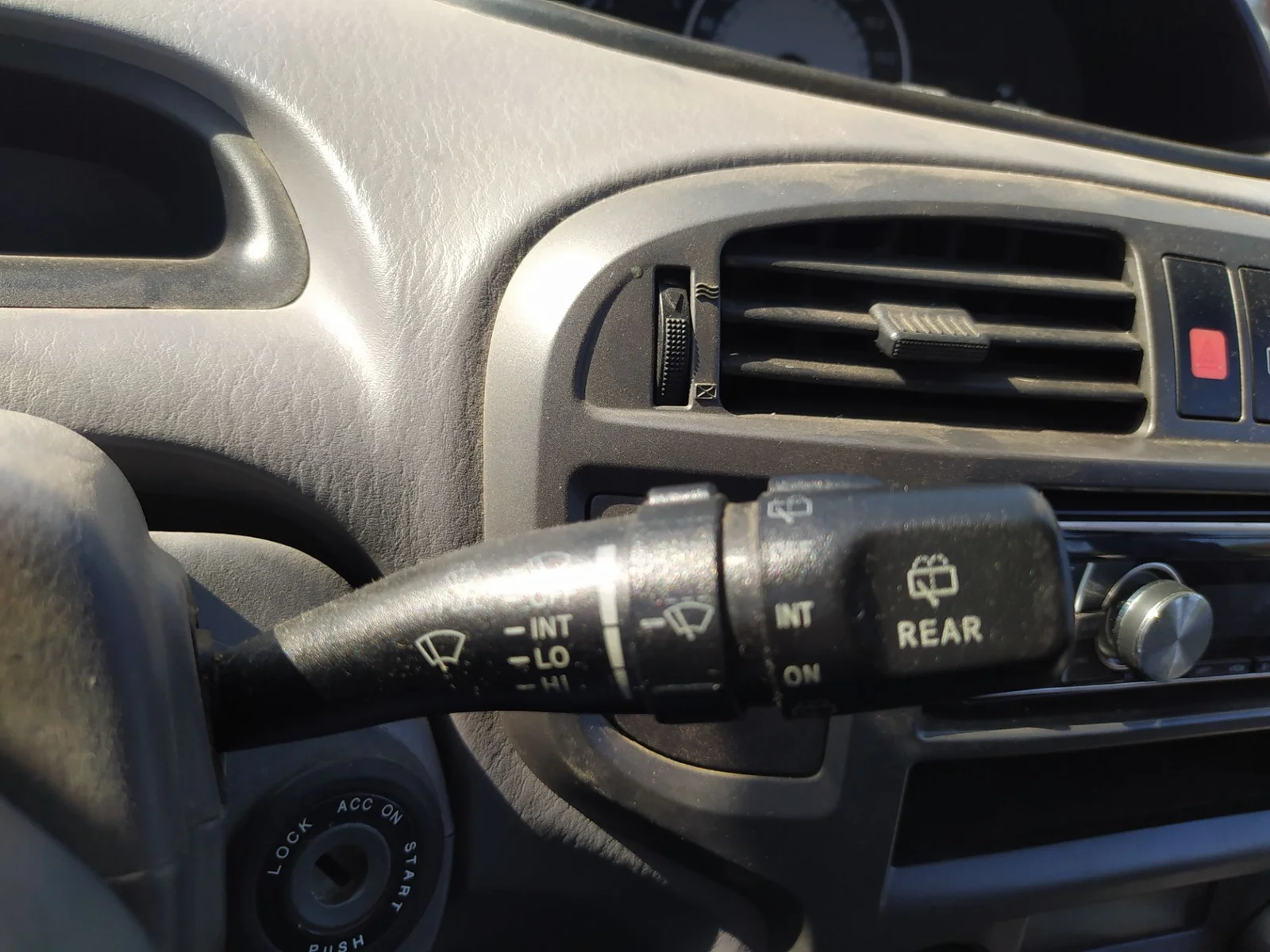 Foto de MANDO LIMPIA HYUNDAI MATRIX (FC) 1.5 CRDi CAT (102 CV / 75 KW) referencia 93420-2D150