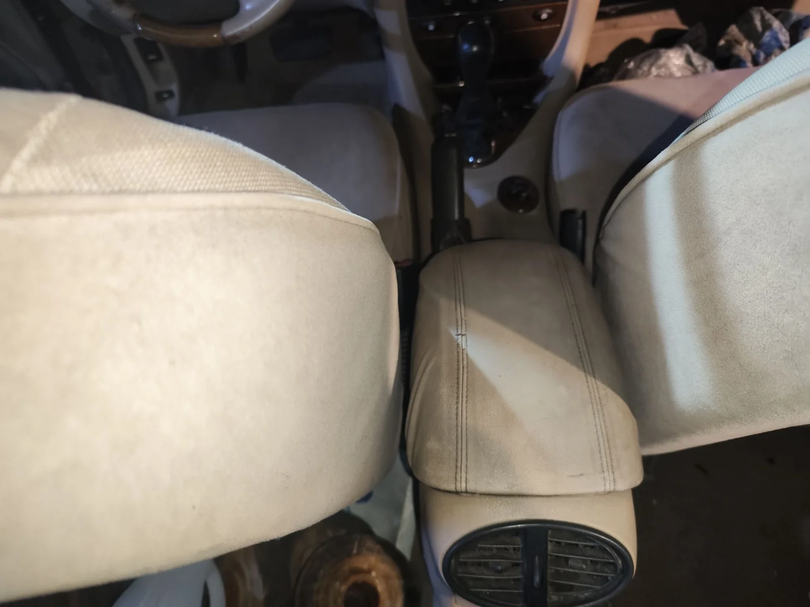 Foto de CONSOLA CENTRAL MG ROVER ROVER 75 (RJ) 2.0 16V CDT (116 CV / 85 KW)