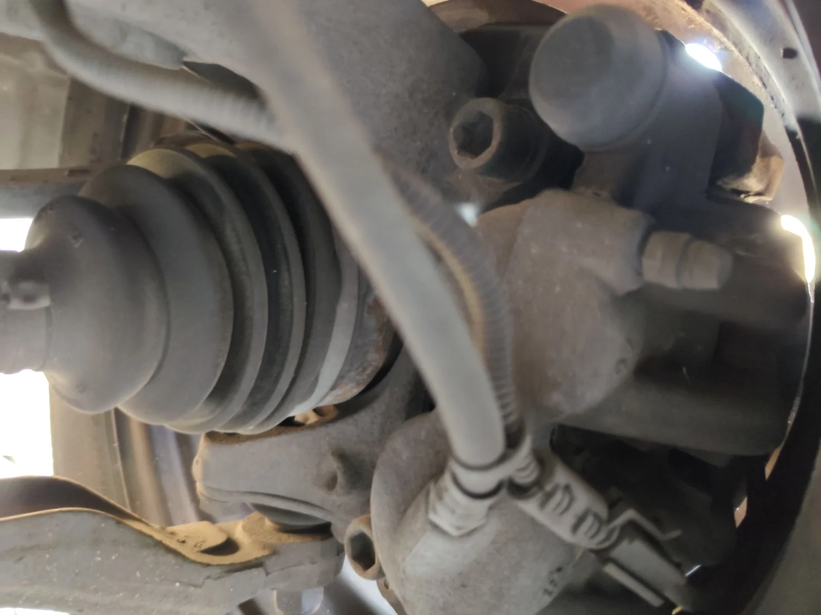 Foto de PINZA DE FRENO DELANTERA IZQUIERDA FIAT DUCATO 3 MAXI FURGÓN TS 35 (295) 2.3 JTD CAT (148 CV / 109 KW) referencia 77364048