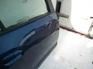 Foto de PUERTA TRASERA DERECHA DACIA LOGAN II 1.5 dCi Diesel FAP CAT (90 CV / 66 KW) referencia 821002232R foto 3