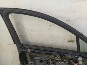 Foto de LUNA DELANTERA IZQUIERDA PORSCHE MACAN (95BA)