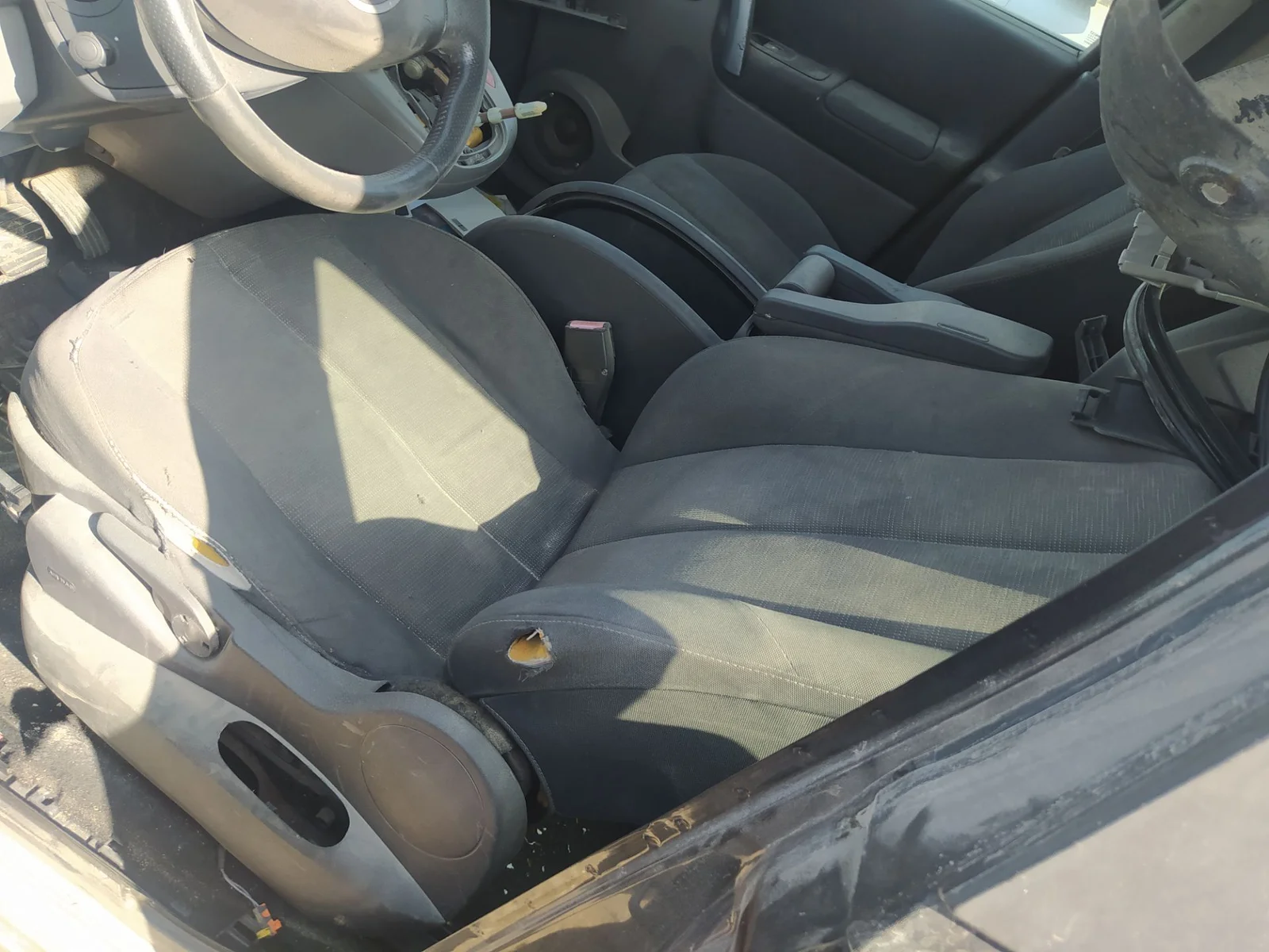 Foto de ASIENTO DELANTERO IZQUIERDO RENAULT SCENIC II (JM) 1.5 dCi Diesel (106 CV / 78 KW)