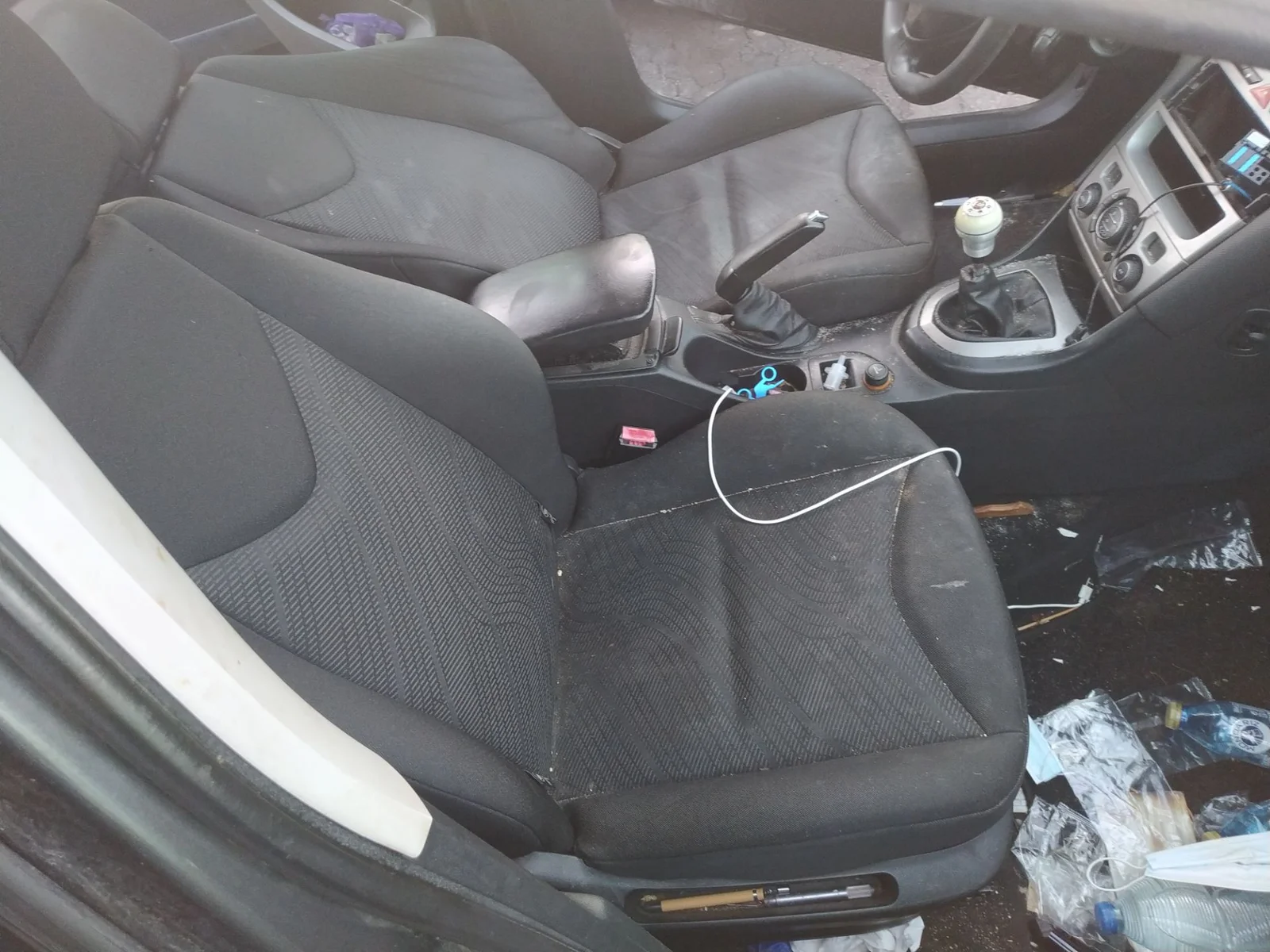 Foto de ASIENTO DELANTERO DERECHO PEUGEOT 308 1.6 16V HDi (90 CV / 66 KW)
