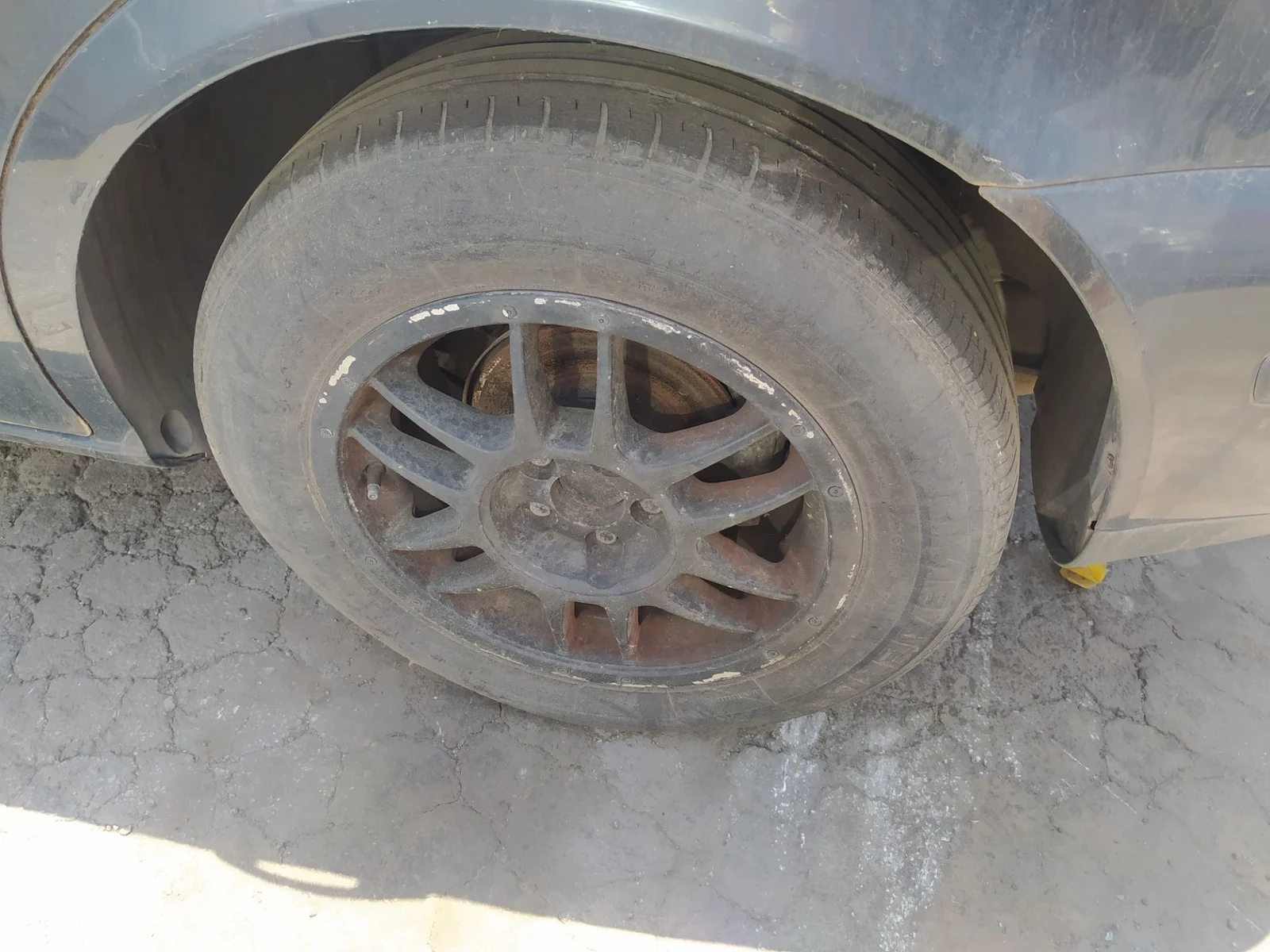 Foto de BRAZO SUSPENSION TRASERO DERECHO SEAT LEON (1M1) 1.9 TDI (90 CV / 66 KW)