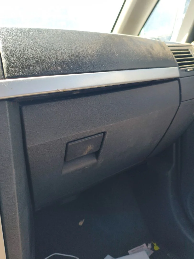 Foto de GUANTERA OPEL MERIVA 1.7 16V DTI CAT (Y 17 DT / LR6) (75 CV / 55 KW)