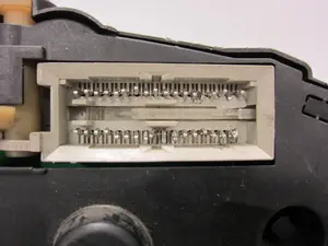 Foto de CUADRO INSTRUMENTOS OPEL ASTRA G BERLINA 1.7 Turbodiesel CAT (X 17 DTL / 2H8) (68 CV / 50 KW) referencia 90561451QK foto 4