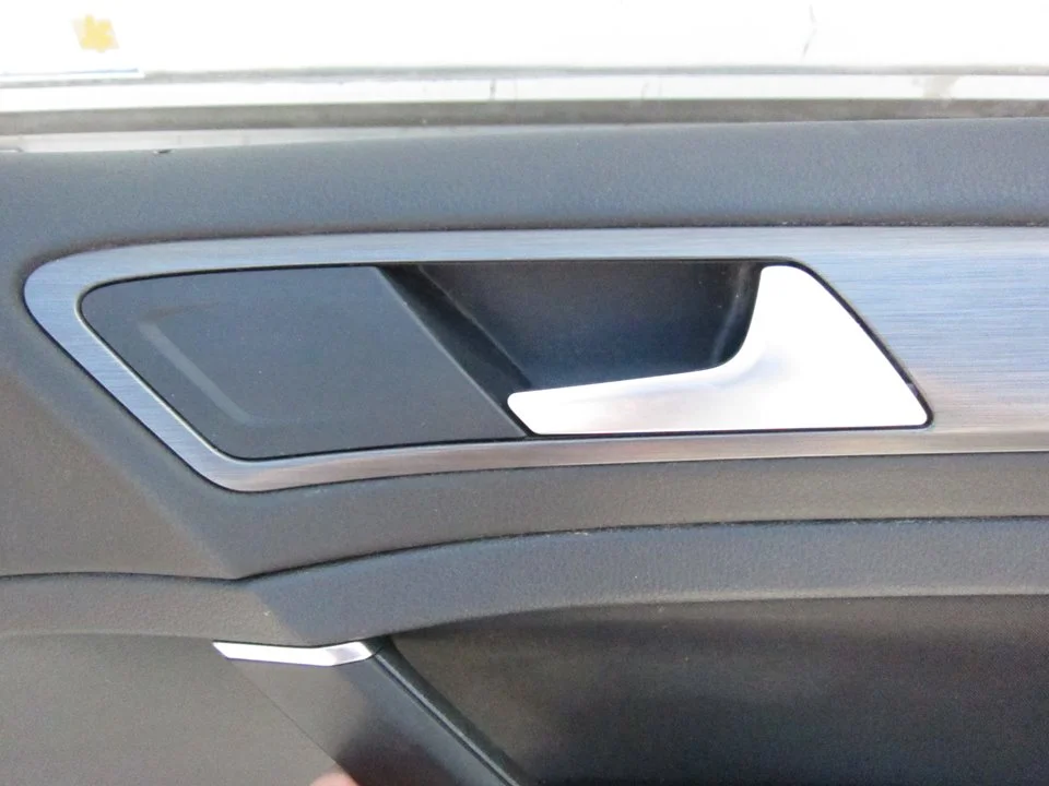 Foto de MANETA INTERIOR DELANTERA DERECHA VOLKSWAGEN GOLF VII BERLINA (BQ1/BE2) 1.6 TDI (116 CV / 85 KW)