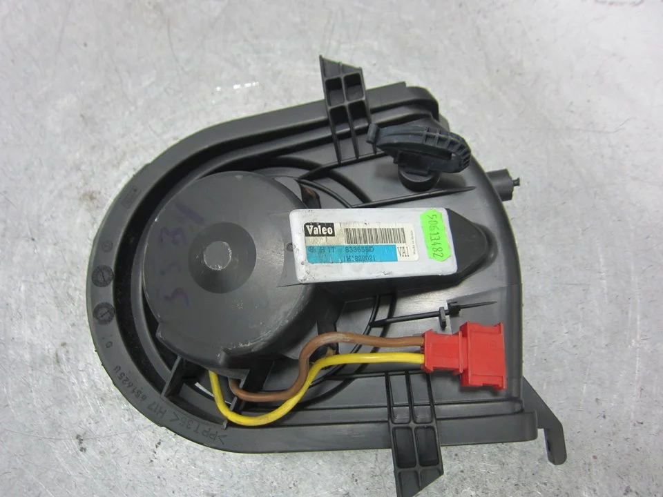 Foto de MOTOR CALEFACCION SEAT IBIZA (6K1) 1.4 (60 CV / 44 KW) referencia 651625U
