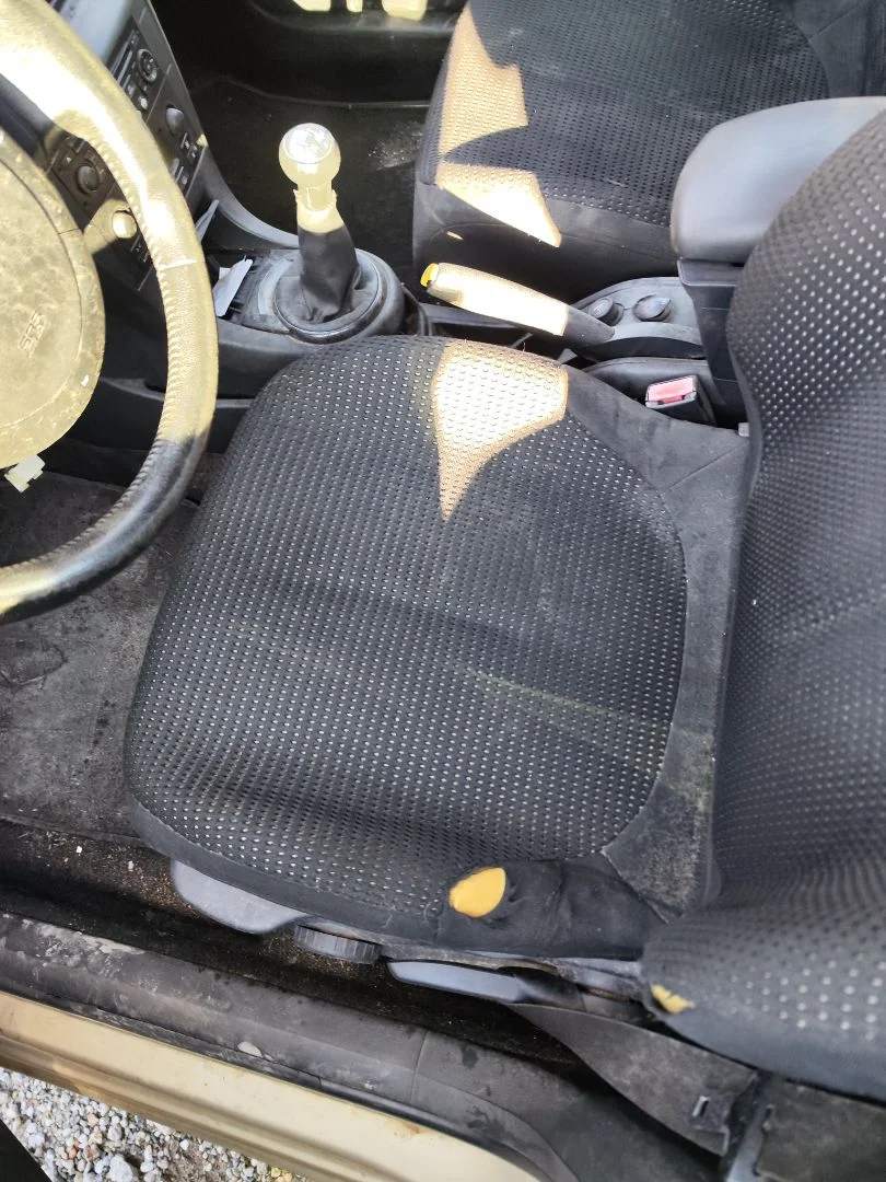Foto de ASIENTO DELANTERO IZQUIERDO CITROEN C4 BERLINA 1.6 16V HDi (90 CV / 66 KW)