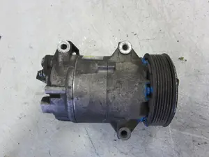Foto de COMPRESOR AIRE ACONDICIONADO RENAULT MEGANE II BERLINA 5P referencia 8200309193 foto 5