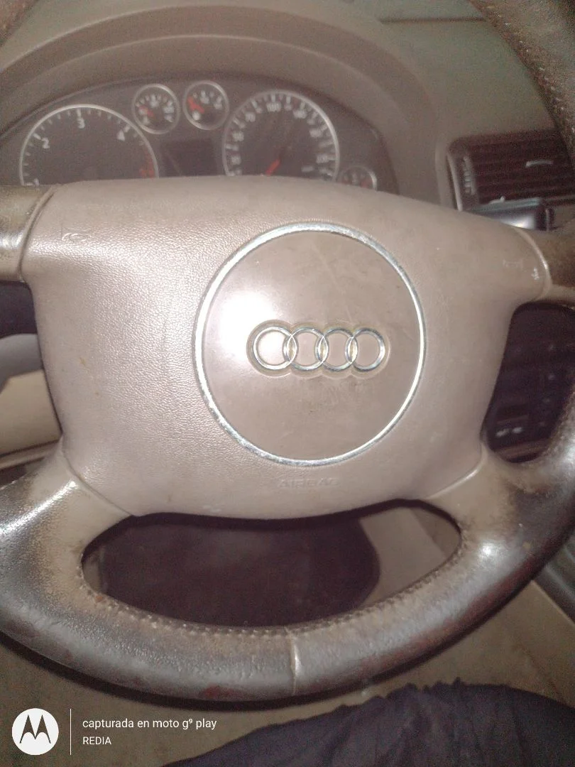 Foto de AIRBAG DELANTERO IZQUIERDO AUDI A6 BERLINA (4B2) 1.9 TDI (131 CV / 96 KW)