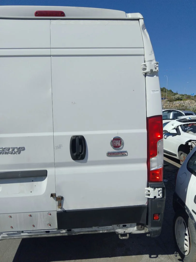 Foto de PORTON TRASERO DERECHO FIAT DUCATO 3 MAXI FURGÓN TS 35 (295) 2.3 JTD CAT (131 CV / 96 KW) referencia 53367590