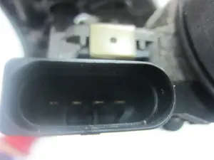 Foto de MOTOR LIMPIA DELANTERO VOLVO S40 BERLINA 2.5 20V Turbo CAT (220 CV / 162 KW) referencia 3397020729 foto 3