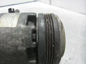 Foto de COMPRESOR AIRE ACONDICIONADO BMW SERIE 3 BERLINA (E46) 3.0 24V Turbodiesel CAT (184 CV / 135 KW) referencia 3R41045010 foto 4