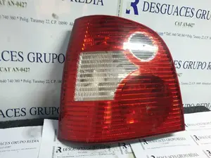 Foto de PILOTO TRASERO IZQUIERDO VOLKSWAGEN POLO IV (9N1) referencia 6Q6945095B