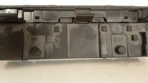 Foto de WARNING MERCEDES-BENZ CLK (BM 208) CABRIO referencia 2108200151 foto 3
