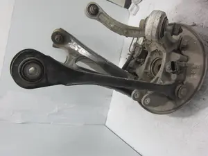 Foto de BRAZO SUSPENSION SUPERIOR TRASERO DERECHO PORSCHE CAYENNE (TIPO 92A) referencia 7P0501530