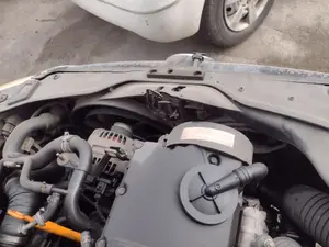 Foto de RADIADOR AGUA VOLKSWAGEN PASSAT BERLINA (3B3) 1.9 TDI (131 CV / 96 KW) referencia 8D0121251P