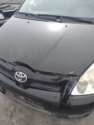 Foto de CAPO TOYOTA COROLLA VERSO (R1) 2.2 Turbodiesel CAT (136 CV / 100 KW) foto 2