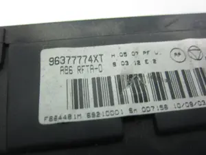 Foto de MANDO CLIMATIZADOR CITROEN C3 PLURIEL 1.6 16V CAT (NFU / TU5JP4) (109 CV / 80 KW) referencia 96377774 foto 5