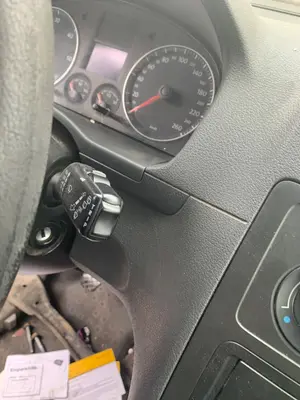 Foto de MANDO LIMPIA VOLKSWAGEN CADDY (2K)(02.2004) 2.0 SDI (69 CV / 51 KW) foto 2