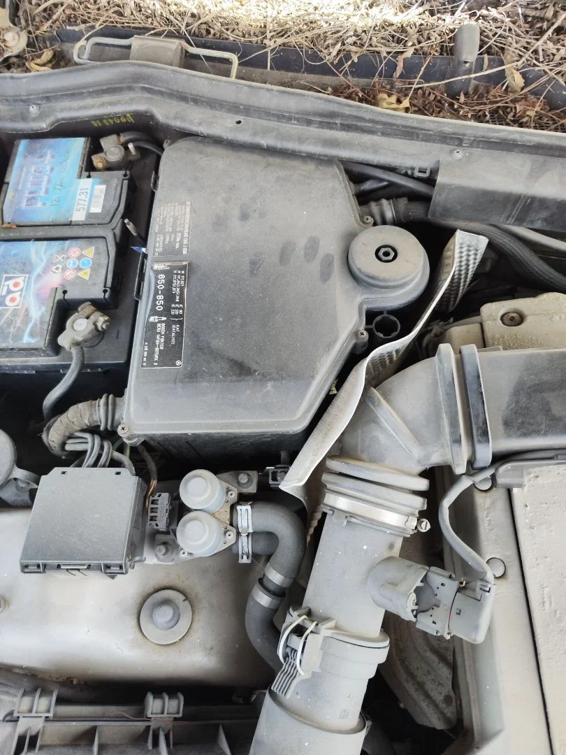 Foto de CENTRALITA MOTOR UCE MERCEDES-BENZ SLK (BM 170) ROADSTER 2.0 16V CAT (136 CV / 100 KW) referencia A0215459532