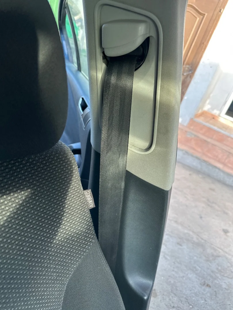 Foto de CINTURON SEGURIDAD DELANTERO IZQUIERDO VOLKSWAGEN PASSAT BERLINA (3C2) 2.0 TDI (140 CV / 103 KW) referencia 3C1857705P FKZ