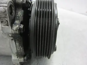 Foto de COMPRESOR AIRE ACONDICIONADO PEUGEOT 306 3/5 PT. / 4 PT. (S2) referencia SD7V161227F foto 7