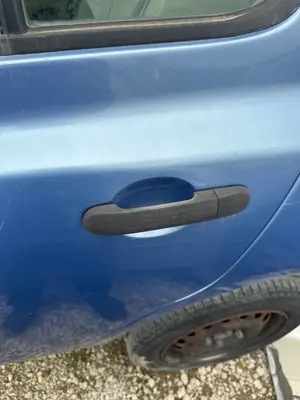 Foto de MANETA EXTERIOR TRASERA IZQUIERDA NISSAN MICRA (K12E) 1.2 CAT (65 CV / 48 KW)