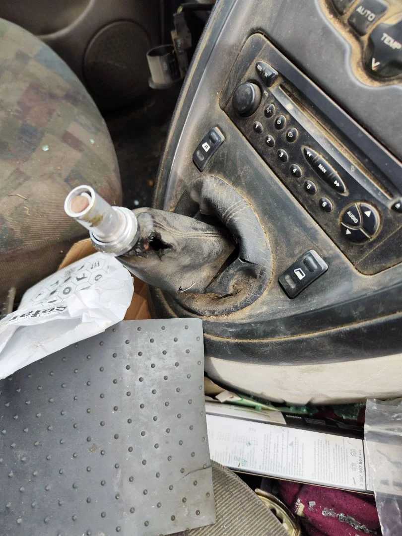 Foto de PALANCA CAMBIO CITROEN XSARA PICASSO 2.0 HDi CAT (RHY / DW10TD) (90 CV / 66 KW)