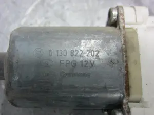 Foto de ELEVALUNAS DELANTERO IZQUIERDO NISSAN MICRA (K12E) referencia 0130822202 foto 4