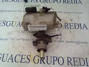 Foto de BOMBA FRENO PEUGEOT 206 1.4 (75 CV / 55 KW) referencia 4601F8 foto 3
