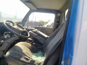 Foto de ASIENTO DELANTERO DERECHO NISSAN CABSTAR 3.0 Diesel (125 CV / 92 KW)
