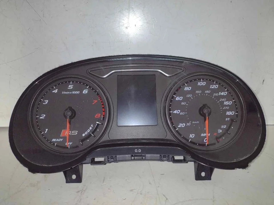 Foto de CUADRO INSTRUMENTOS AUDI RS 3 SPORTBACK (8VA) 2.5 20V TFSI (367 CV / 270 KW) referencia 8V0920971N
