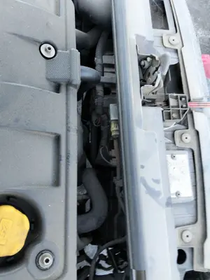Foto de ELECTROVENTILADOR RADIADOR AIRE ACONDICIONADO FIAT STILO (192) 1.9 JTD CAT (116 CV / 85 KW)