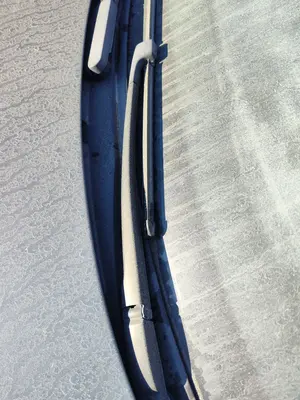 Foto de BRAZO LIMPIA DELANTERO IZQUIERDO VOLKSWAGEN TOUAREG (7L6) 4.2 V8 32V FSI (350 CV / 257 KW)