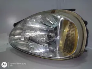 Foto de FARO IZQUIERDO OPEL CORSA B 1.2 (45 CV / 33 KW) referencia 085132 foto 9