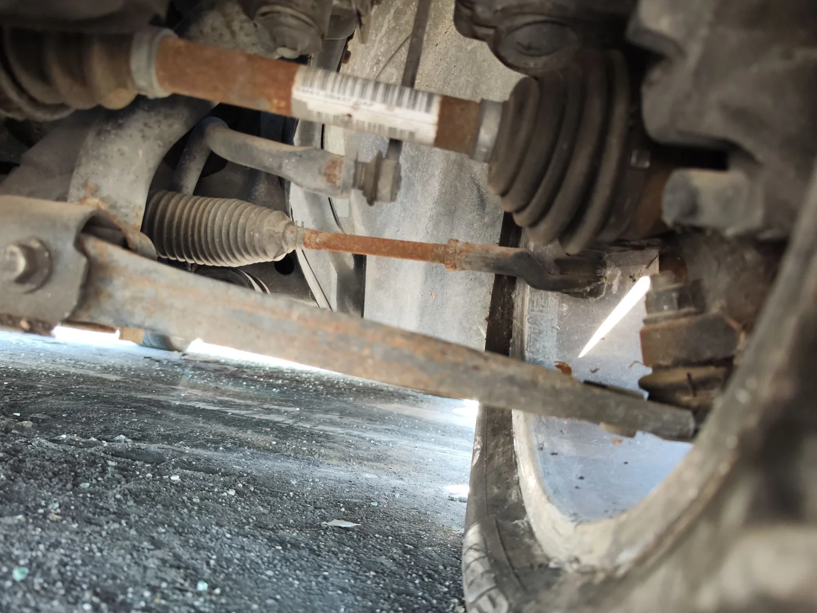 Foto de BRAZO SUSPENSION DELANTERO IZQUIERDO FORD FOCUS C-MAX (CAP)(2003) 1.6 TDCi CAT (90 CV / 66 KW)