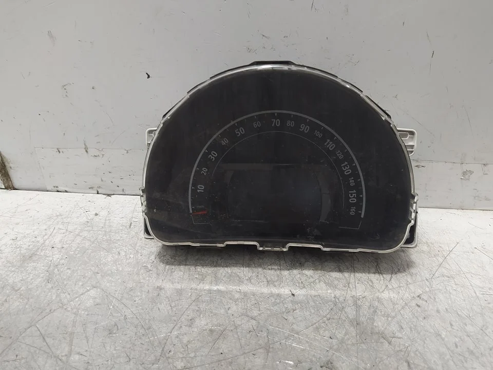 Foto de CUADRO INSTRUMENTOS RENAULT TWINGO III 1.0 SCe (71 CV / 52 KW) referencia 248212886R