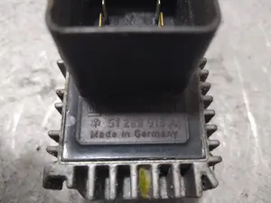 Foto de CAJA PRECALENTAMIENTO OPEL ASTRA H BERLINA 1.7 16V CDTI (101 CV / 74 KW) referencia 51299018A foto 4
