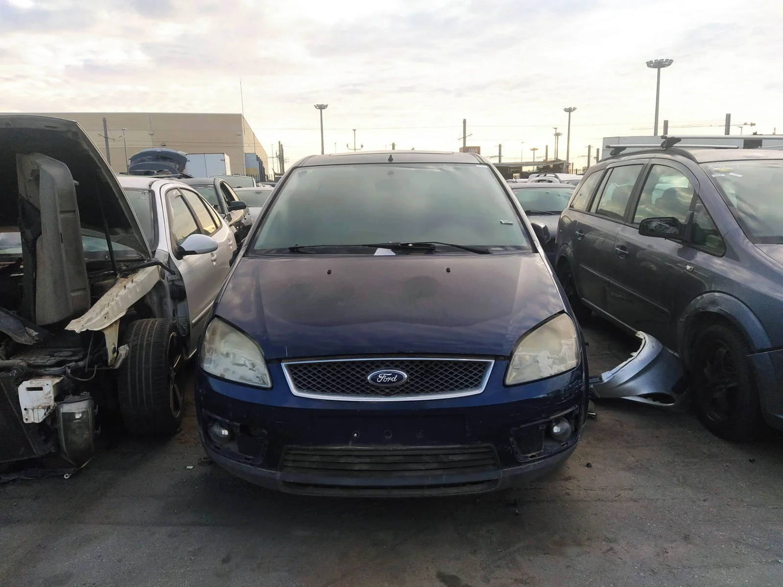 Foto de CONDENSADOR / RADIADOR AIRE ACONDICIONADO FORD FOCUS BERLINA (CB4) 1.6 TDCi CAT (109 CV / 80 KW) referencia 1516838